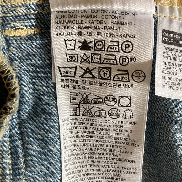 Levi’s distressed denim jacket - Picture 5 of 9